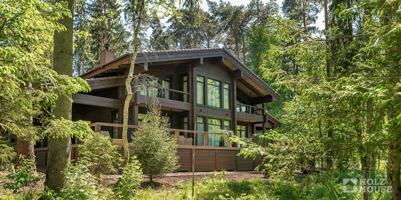 Двухэтажный дом из клееного бруса с террасой и балконом по проекту Австрия v4 - фото 11 на сайте Holz House